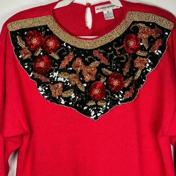 Vintage Victoria Harbour Holiday Sweater Red Gold Black Sequin Bead Size Medium - Picture 8 of 10
